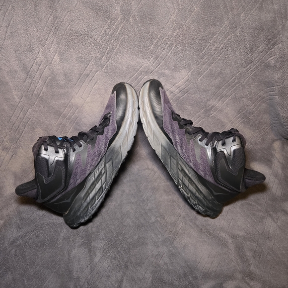 Hoka One One Speedgoat 5 Mid GTX Boots Mens Sz 10 Hiking Shoes Black. - Picture 3 of 8